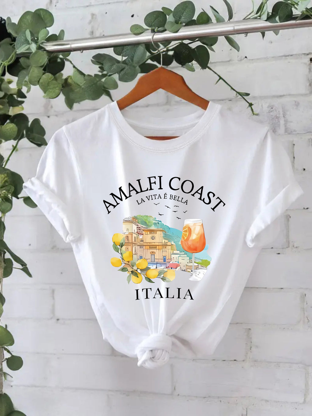 Pattern printed T-shirt